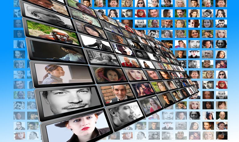 Physical-Activity-versus-Social-Media-nickbyron.com.au-blogs